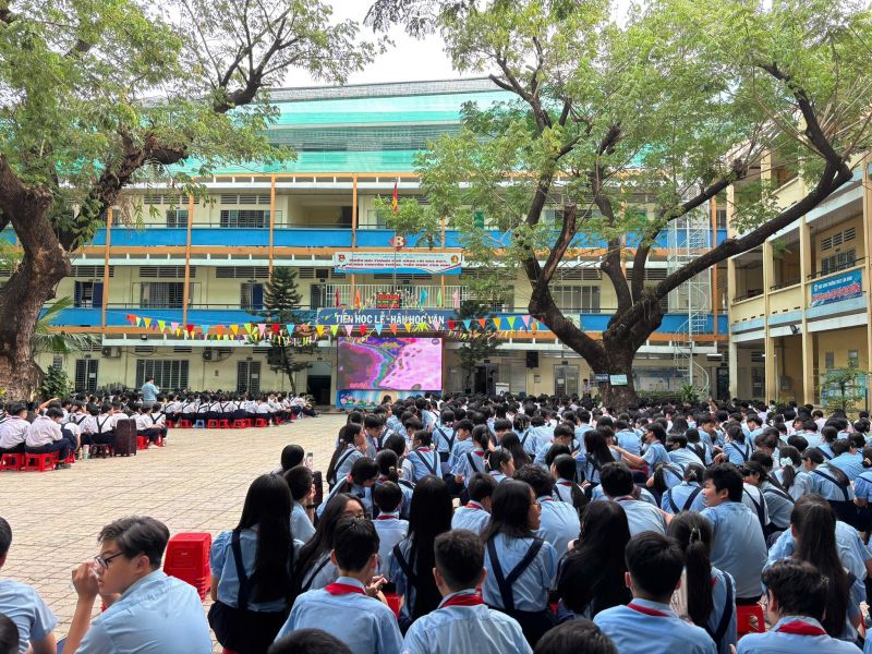 Trường THCS Tân Bình