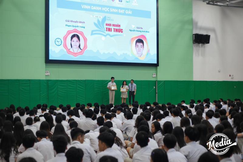 Trường THCS, THPT Đinh Thiện Lý
