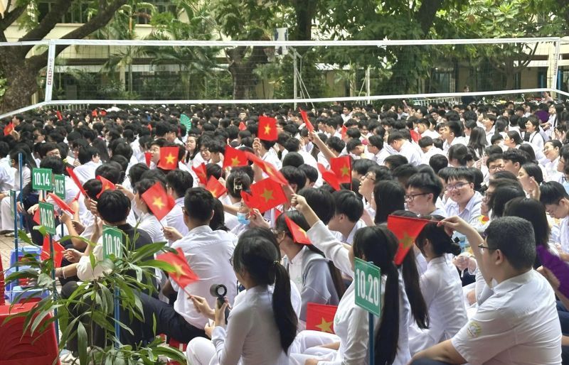 Trường THPT Nguyễn Công Trứ