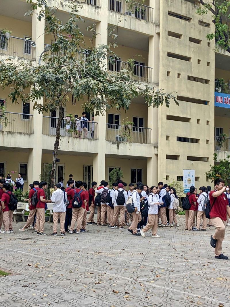 Trường THPT Nguyễn Gia Thiều