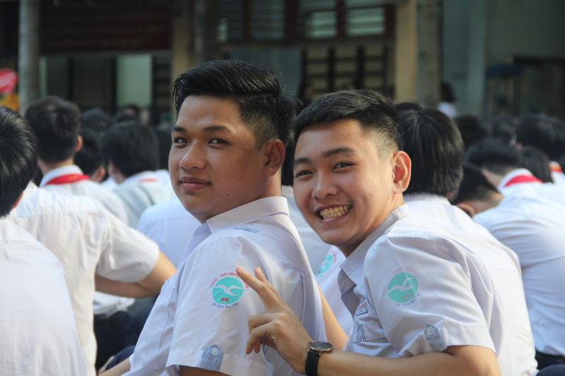 THPT Nguyễn Khuyến là một trong những trường tư thục đi đầu trong số các trường có kết quả cao trong kì thi tốt nghiệp THPT trên địa bàn thành phố Hồ Chí Minh trong năm gần đây.