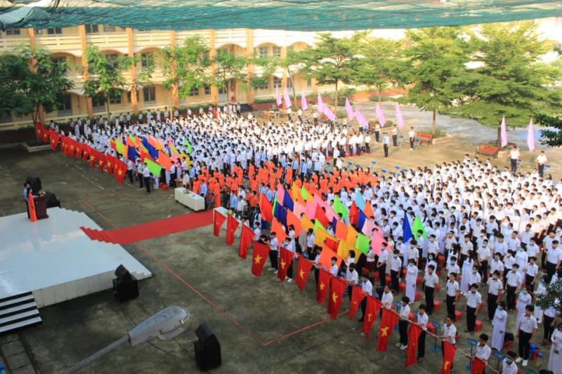Trường THPT Vĩnh Lộc B