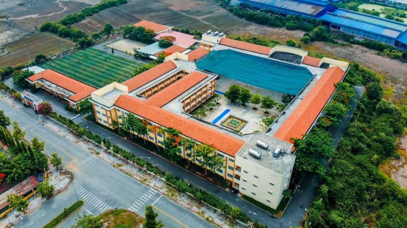 Trường THPT Vĩnh Lộc B