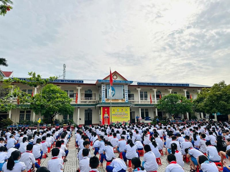 Trường Tiểu học Cầu Giát