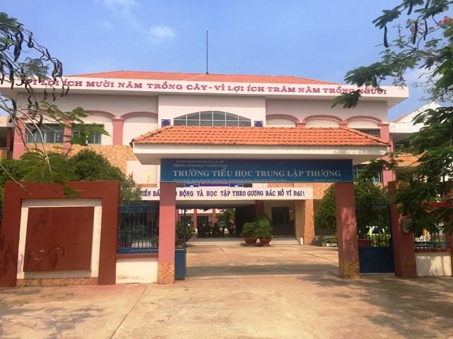 Trường Tiểu học Trung Lập Thượng được công nhận đạt chuẩn Quốc Gia