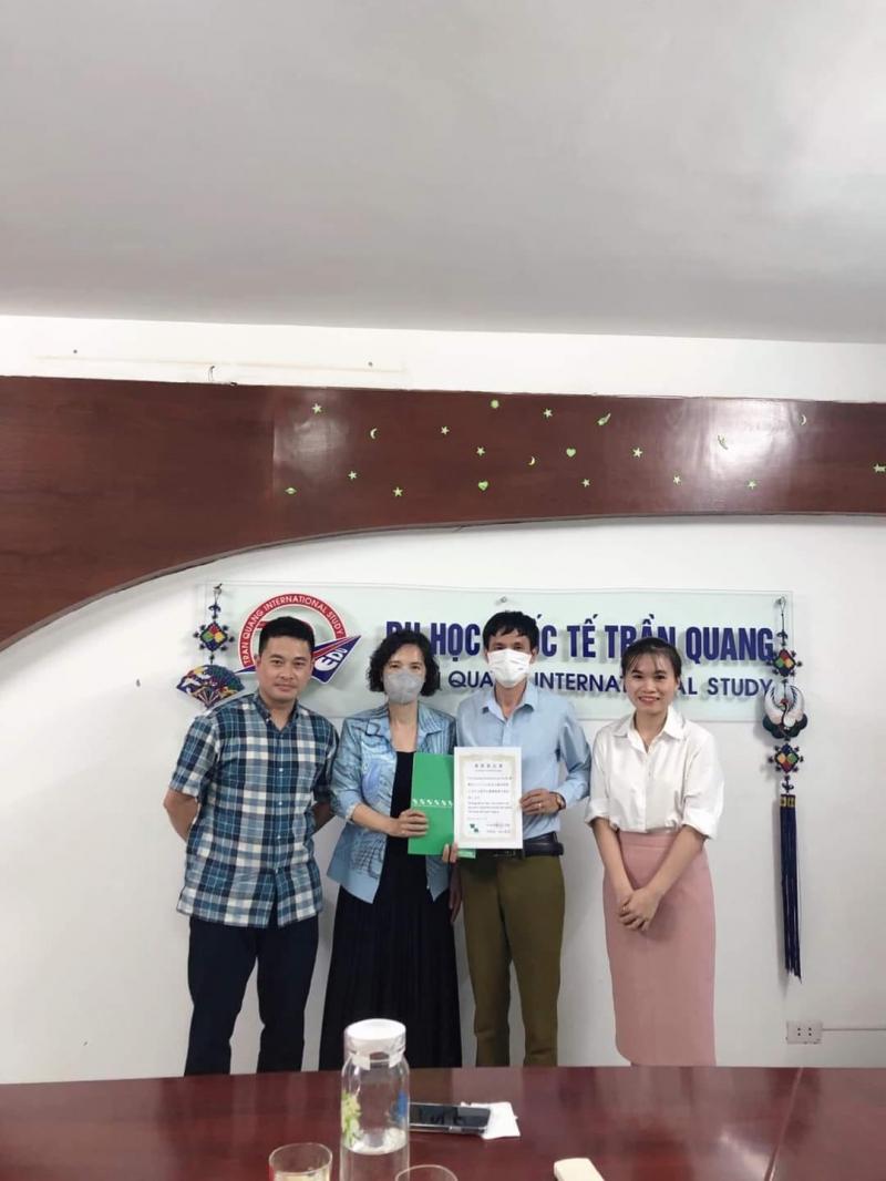 Tư Vấn Du Học Trần Quang