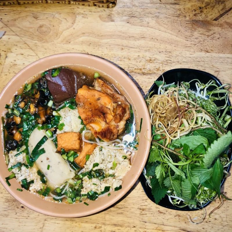 Tuyền - Bún Riêu Cua & Canh Bún