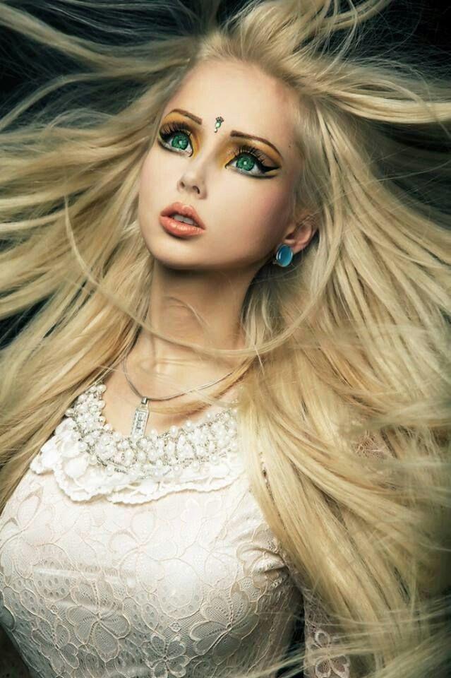 Valeria Lukyanova
