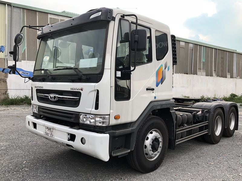 Xe đầu kéo Daewoo