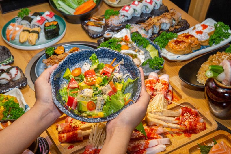 Yaki Yum Sushi & BBQ Buffet